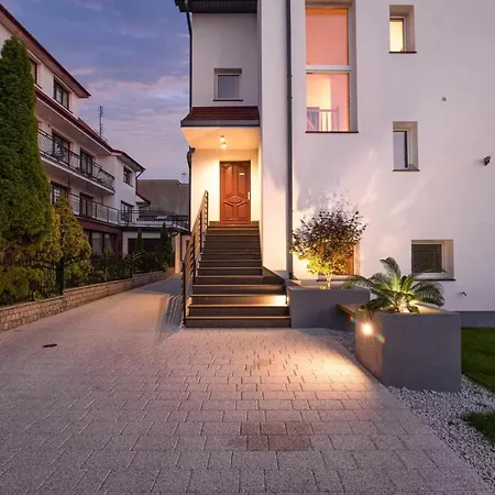 Bed & Breakfast Cykas *